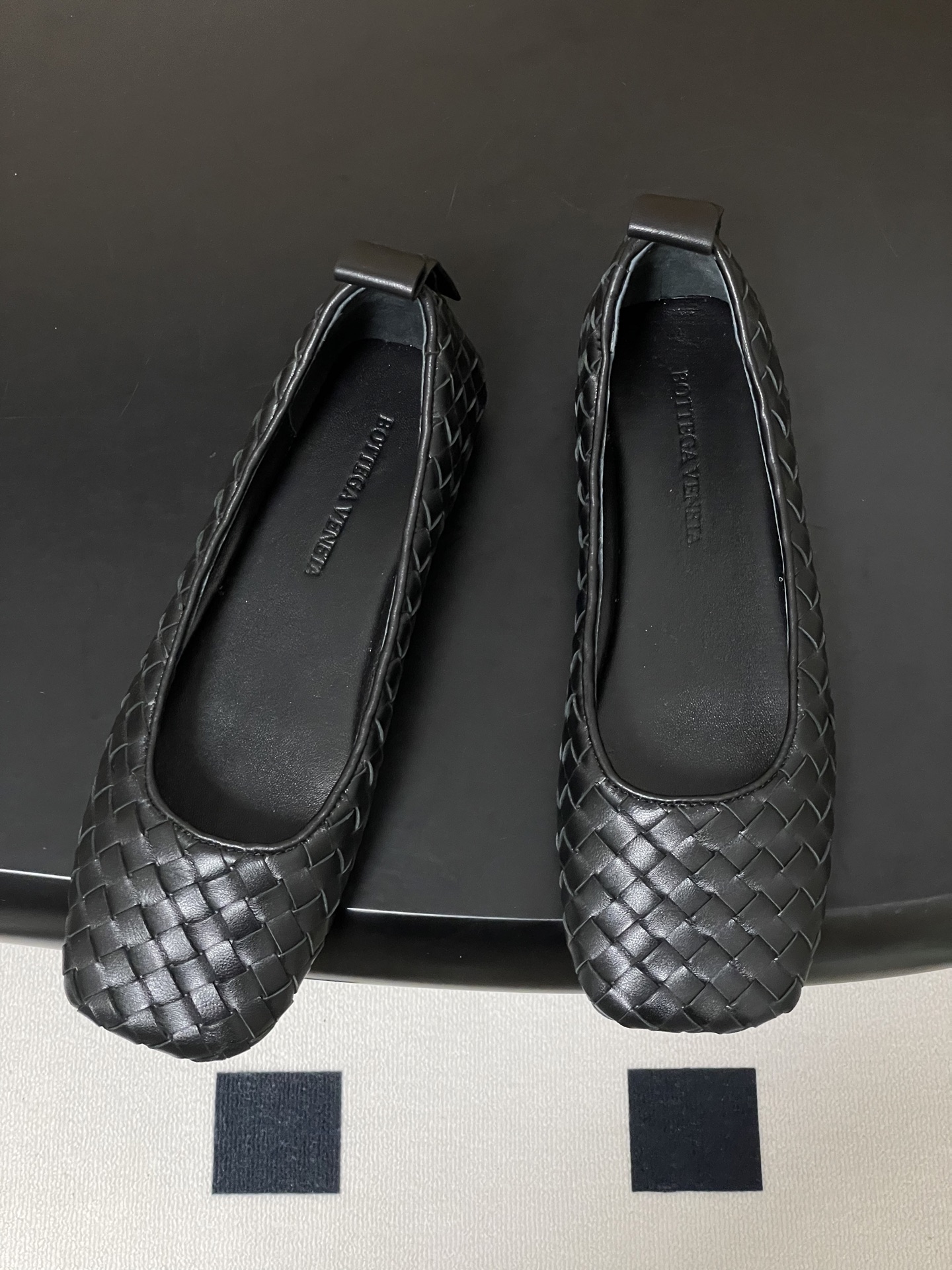 顶级品质BOTTEGA VENETA 葆蝶家 2026夏季新款 BV Charlotte 编织芭蕾舞鞋复