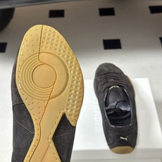 2026 春夏新款 JIL SANDER X Puma 吉尔桑达联名款低帮德训休闲鞋以品牌标志性的极简美 2026 春夏新款 JIL SANDER X Puma 吉尔桑达联名款低帮德训休闲鞋以品牌标志性的极简美