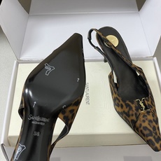 顶级品质(配高档飞机盒✈️)Saint Laurent 圣罗兰fw26 new arrival~ YSL 顶级品质(配高档飞机盒✈️)Saint Laurent 圣罗兰fw26 new arrival~ YSL