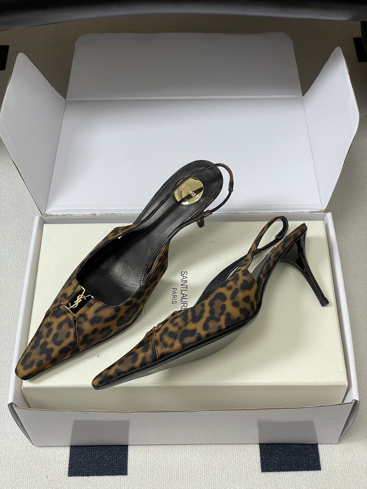 顶级品质(配高档飞机盒✈️)Saint Laurent 圣罗兰fw26 new arrival~ YSL 顶级品质(配高档飞机盒✈️)Saint Laurent 圣罗兰fw26 new arrival~ YSL