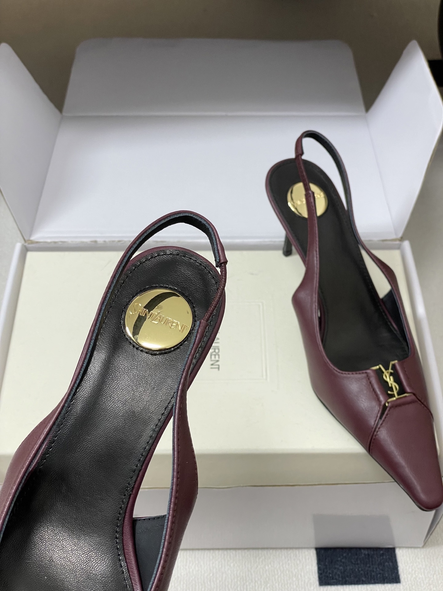 顶级品质(配高档飞机盒✈️)Saint Laurent 圣罗兰fw26 new arrival~ YSL 顶级品质(配高档飞机盒✈️)Saint Laurent 圣罗兰fw26 new arrival~ YSL