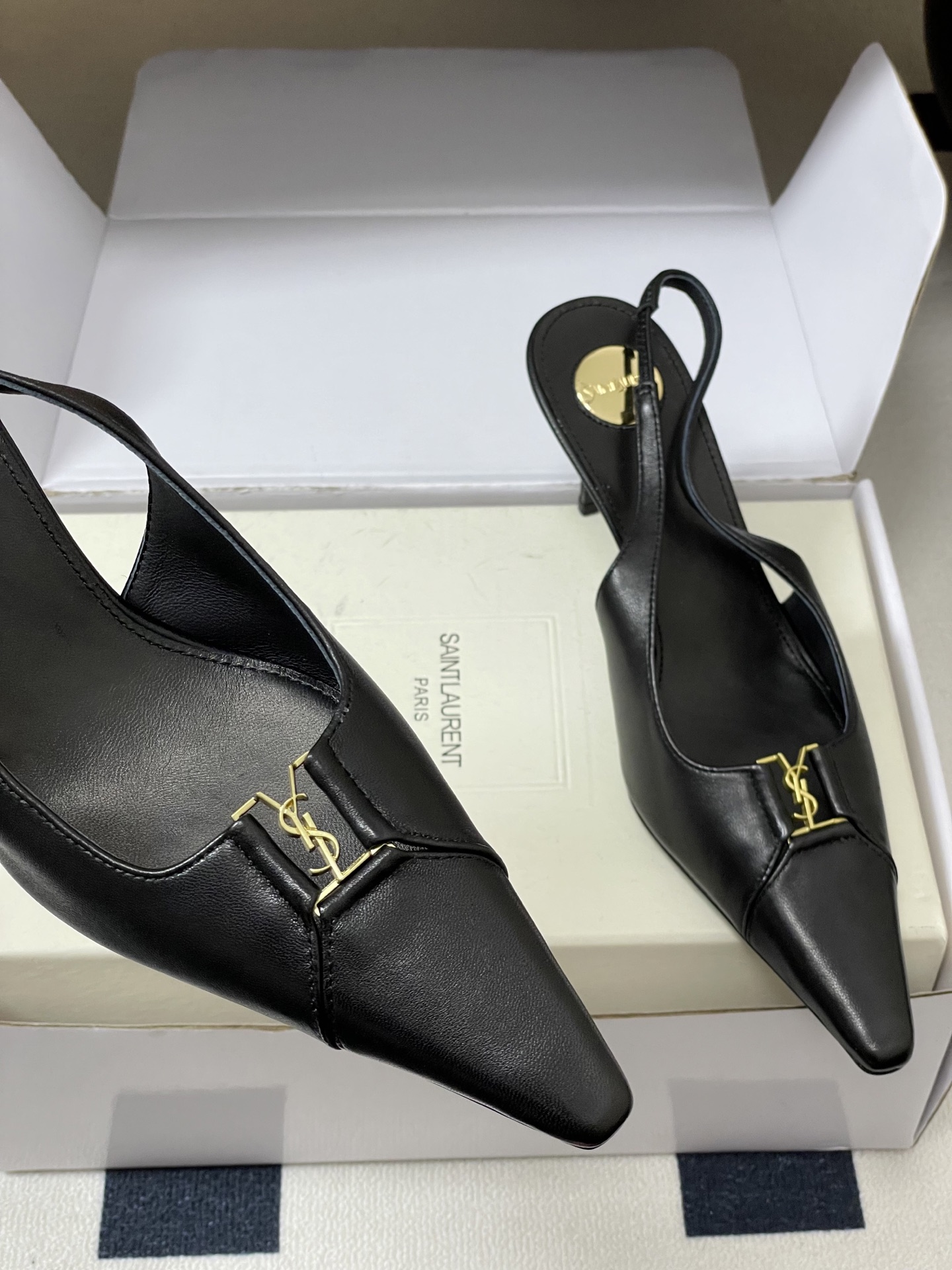 顶级品质(配高档飞机盒✈️)Saint Laurent 圣罗兰fw26 new arrival~ YSL 顶级品质(配高档飞机盒✈️)Saint Laurent 圣罗兰fw26 new arrival~ YSL