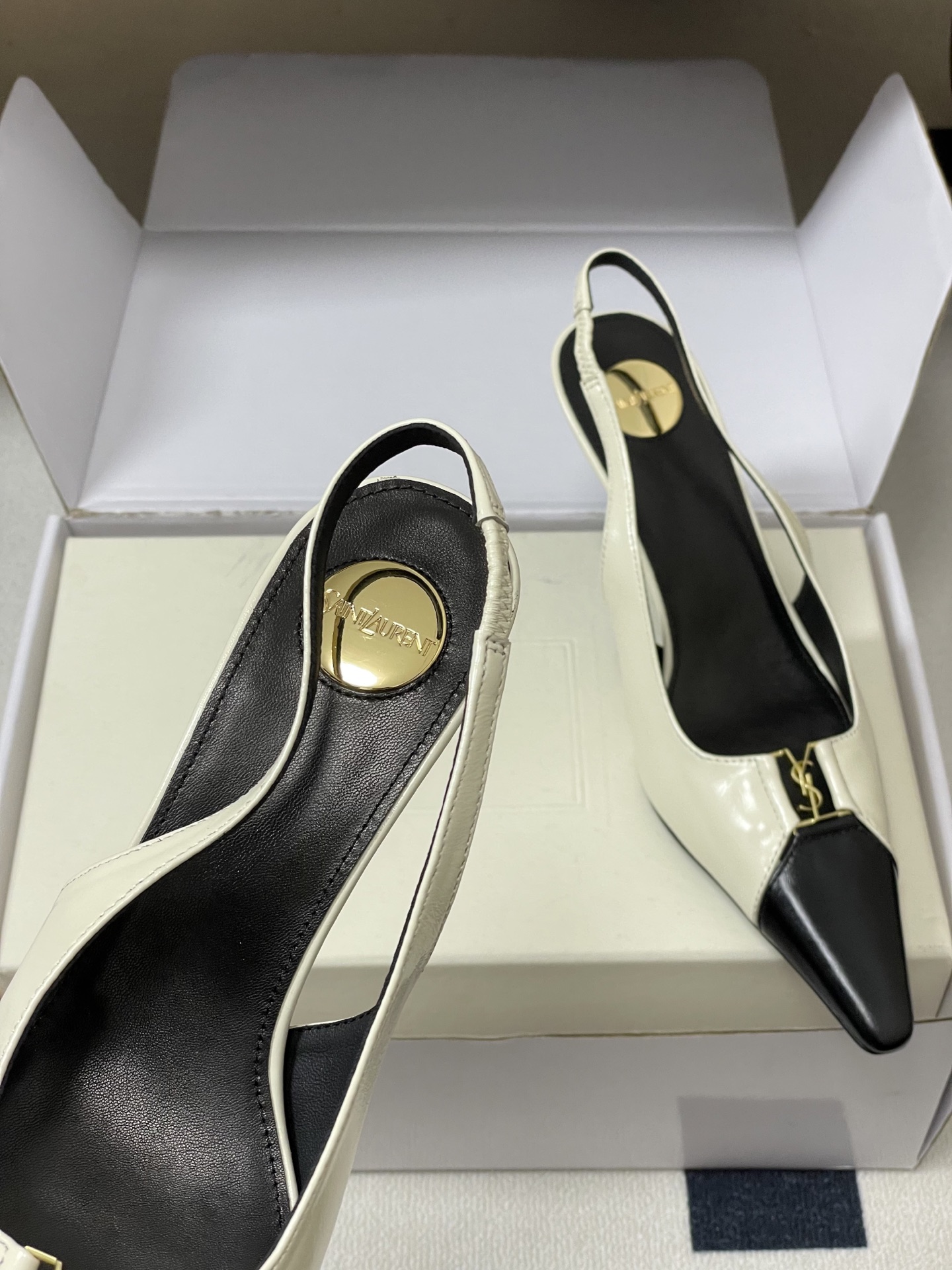顶级品质（配高档飞机盒✈️）Saint Laurent 圣罗兰fw26 new arrival～ YSL