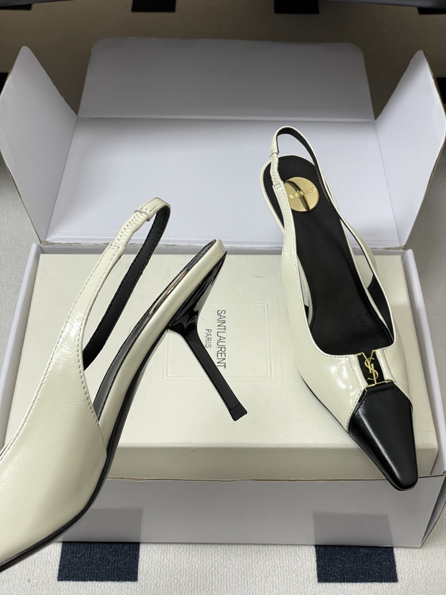 顶级品质（配高档飞机盒✈️）Saint Laurent 圣罗兰fw26 new arrival～ YSL