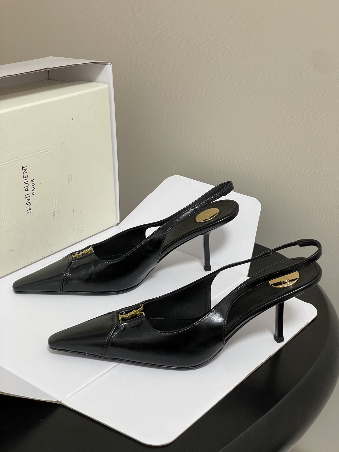 顶级品质(配高档飞机盒✈️)Saint Laurent 圣罗兰fw26 new arrival~ YSL 顶级品质(配高档飞机盒✈️)Saint Laurent 圣罗兰fw26 new arrival~ YSL