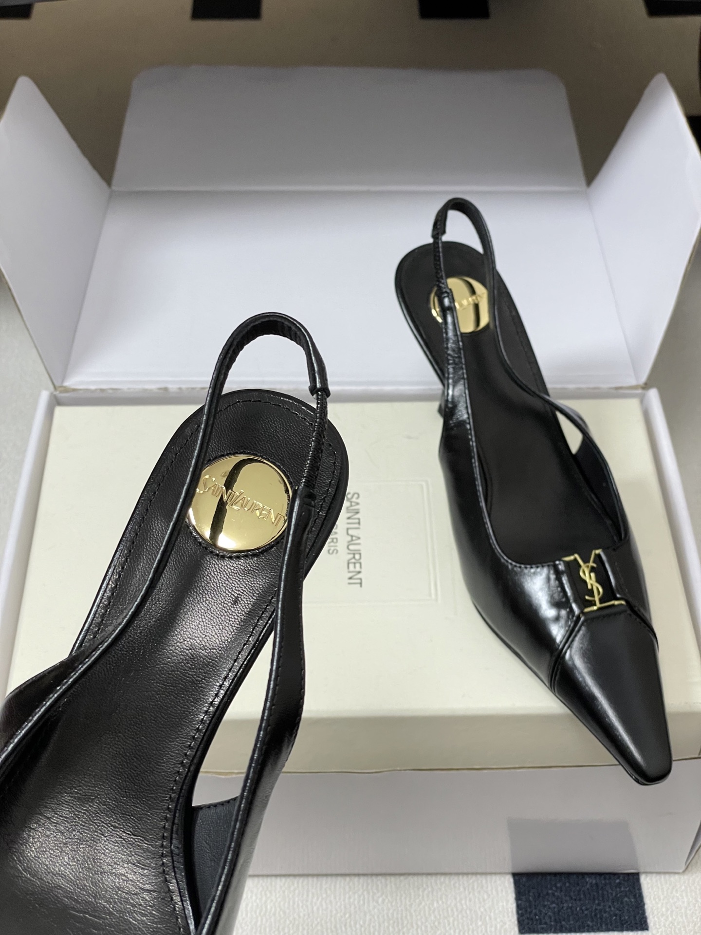 顶级品质(配高档飞机盒✈️)Saint Laurent 圣罗兰fw26 new arrival~ YSL 顶级品质(配高档飞机盒✈️)Saint Laurent 圣罗兰fw26 new arrival~ YSL