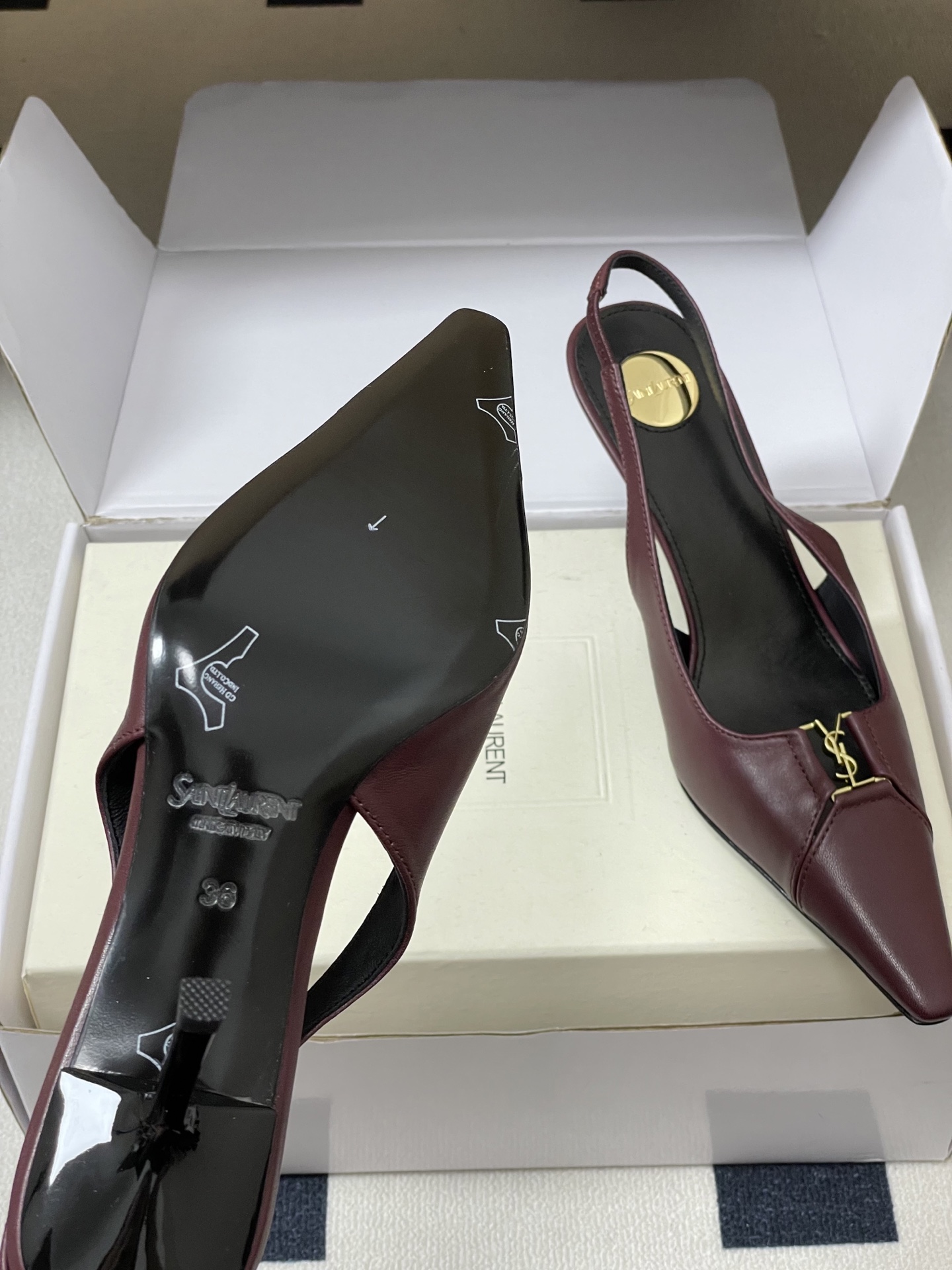 顶级品质（配高档飞机盒✈️）Saint Laurent 圣罗兰fw26 new arrival～ YSL