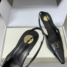 顶级品质(配高档飞机盒✈️)Saint Laurent 圣罗兰fw26 new arrival~ YSL 顶级品质(配高档飞机盒✈️)Saint Laurent 圣罗兰fw26 new arrival~ YSL