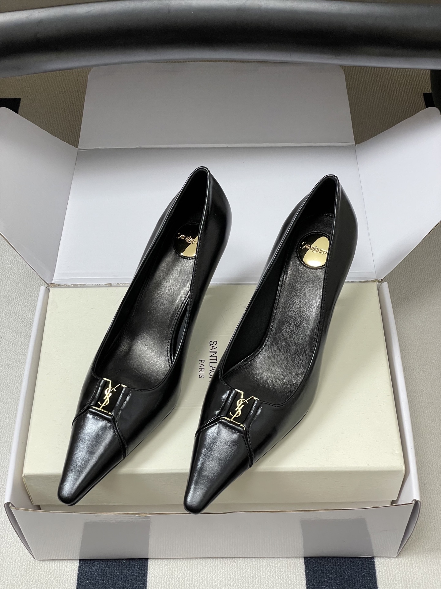 顶级品质(配高档飞机盒✈️)Saint Laurent 圣罗兰fw26 new arrival~ YSL 顶级品质(配高档飞机盒✈️)Saint Laurent 圣罗兰fw26 new arrival~ YSL