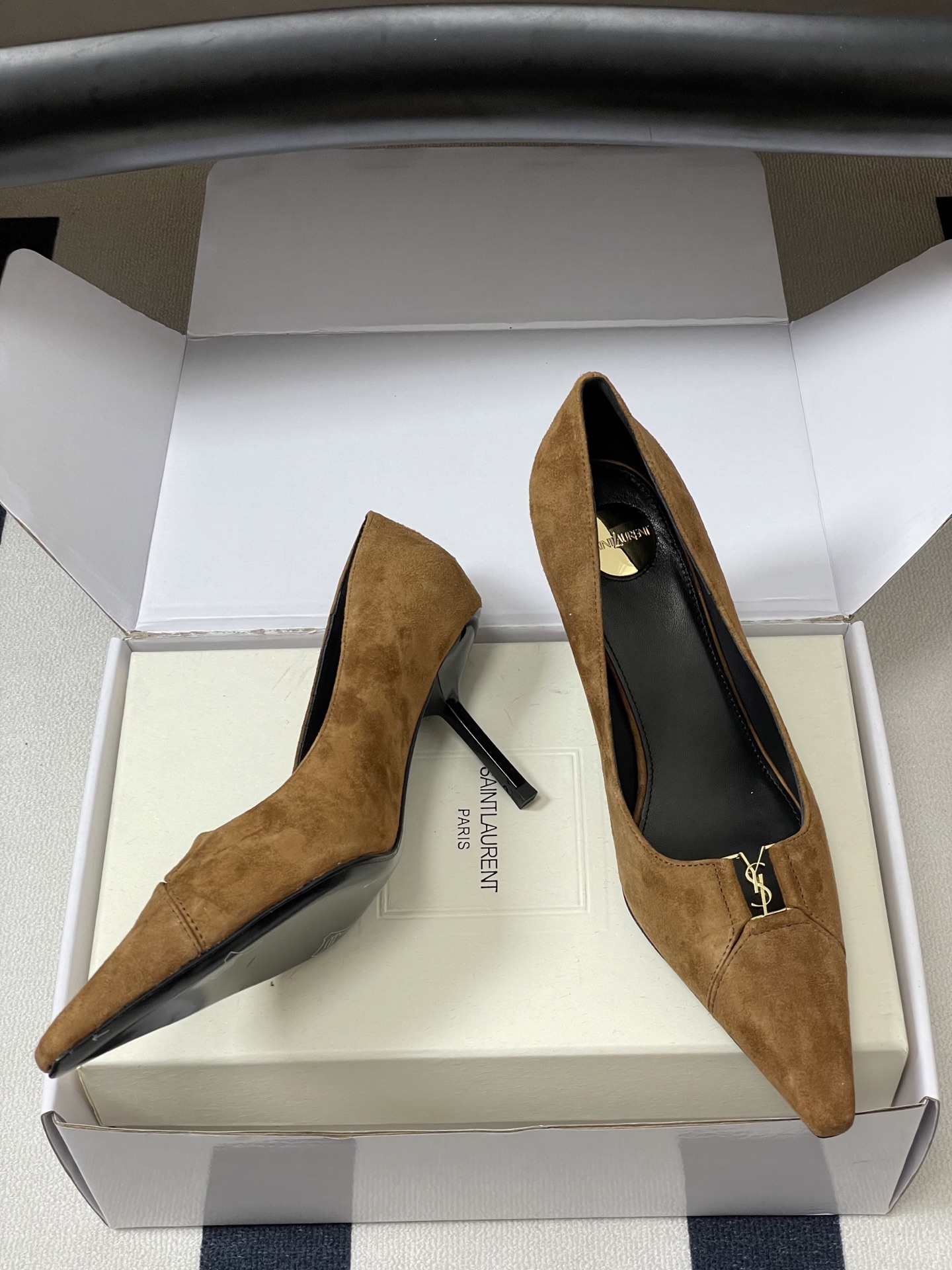 顶级品质(配高档飞机盒✈️)Saint Laurent 圣罗兰fw26 new arrival~ YSL 顶级品质(配高档飞机盒✈️)Saint Laurent 圣罗兰fw26 new arrival~ YSL