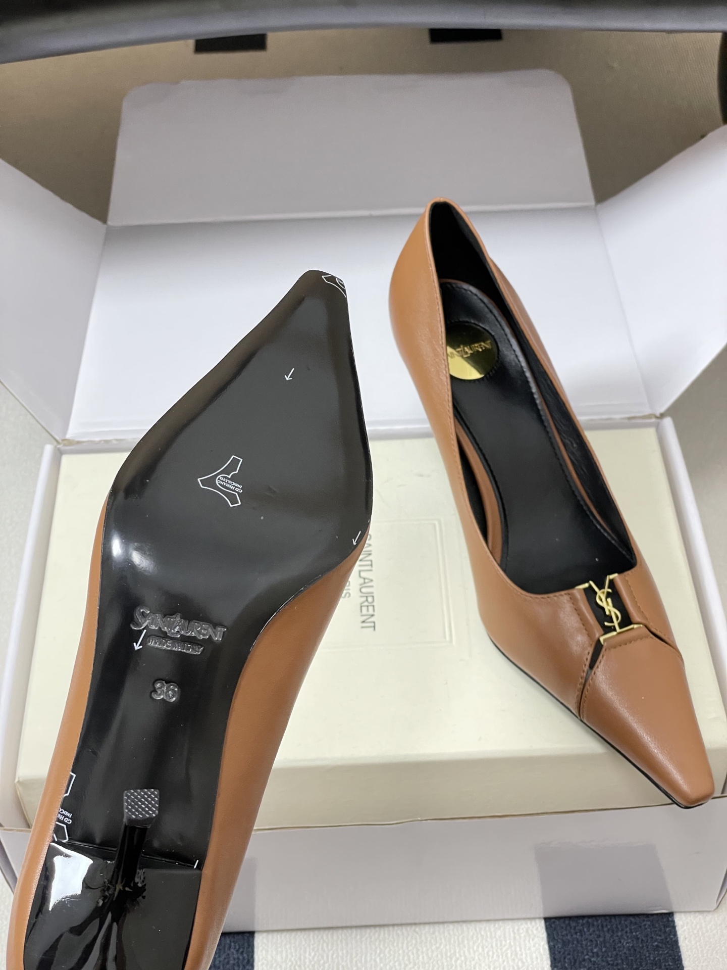 顶级品质（配高档飞机盒✈️）Saint Laurent 圣罗兰fw26 new arrival～ YSL