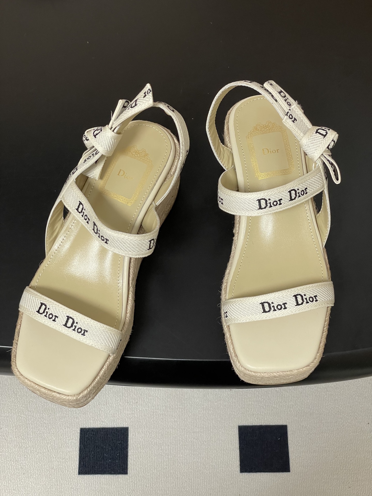 26ss春夏新款Dior 迪奥 J'Adior饰带坡跟凉拖鞋经典CD字母织带蝴蝶结方头厚底拖鞋草编麻绳底