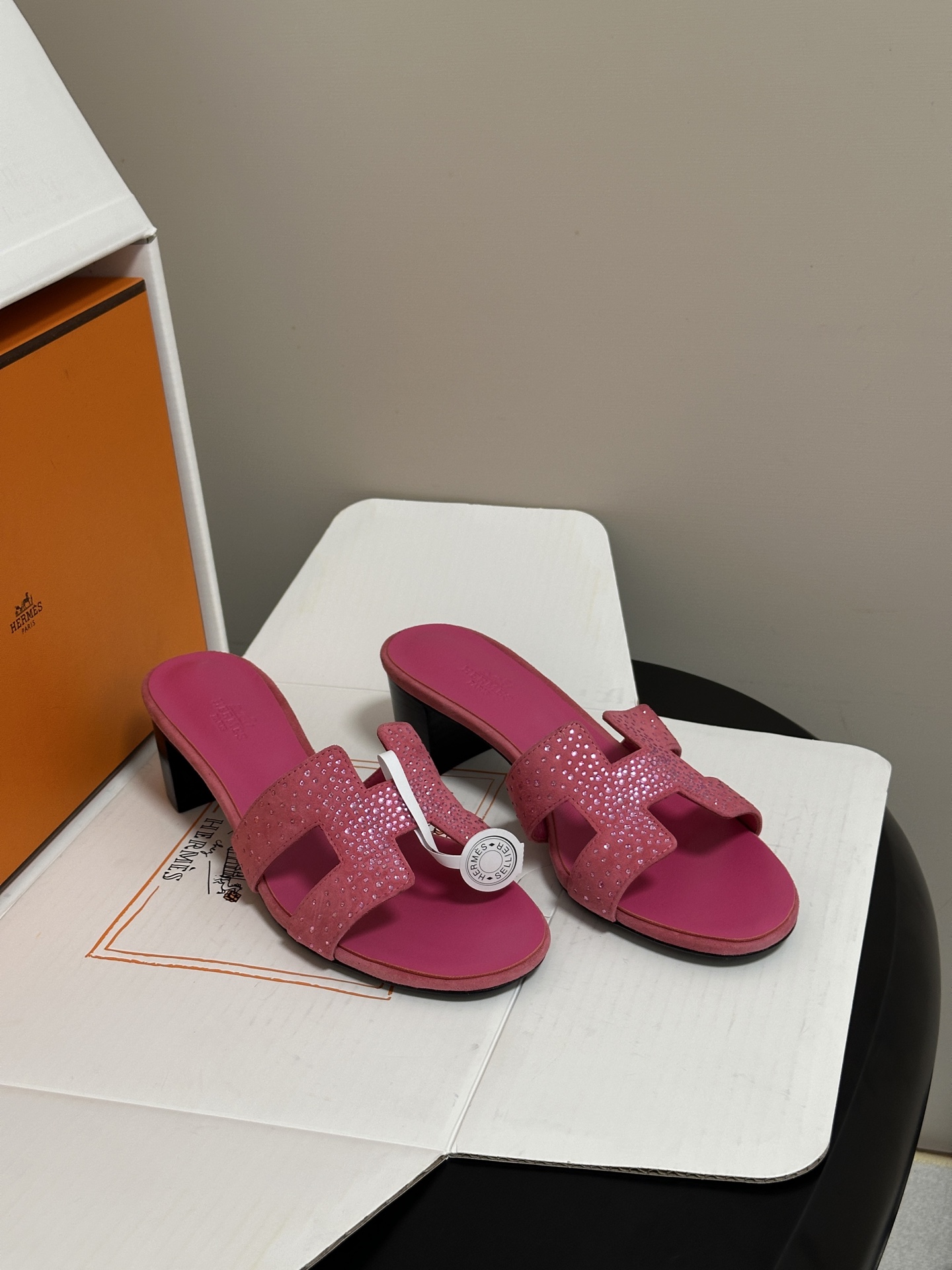 🌾 顶级品质（配高档飞机盒✈️）Hermes 爱马仕🐎 Oran钻面H拖凉鞋系列 H家烫钻H鞋面经典平底
