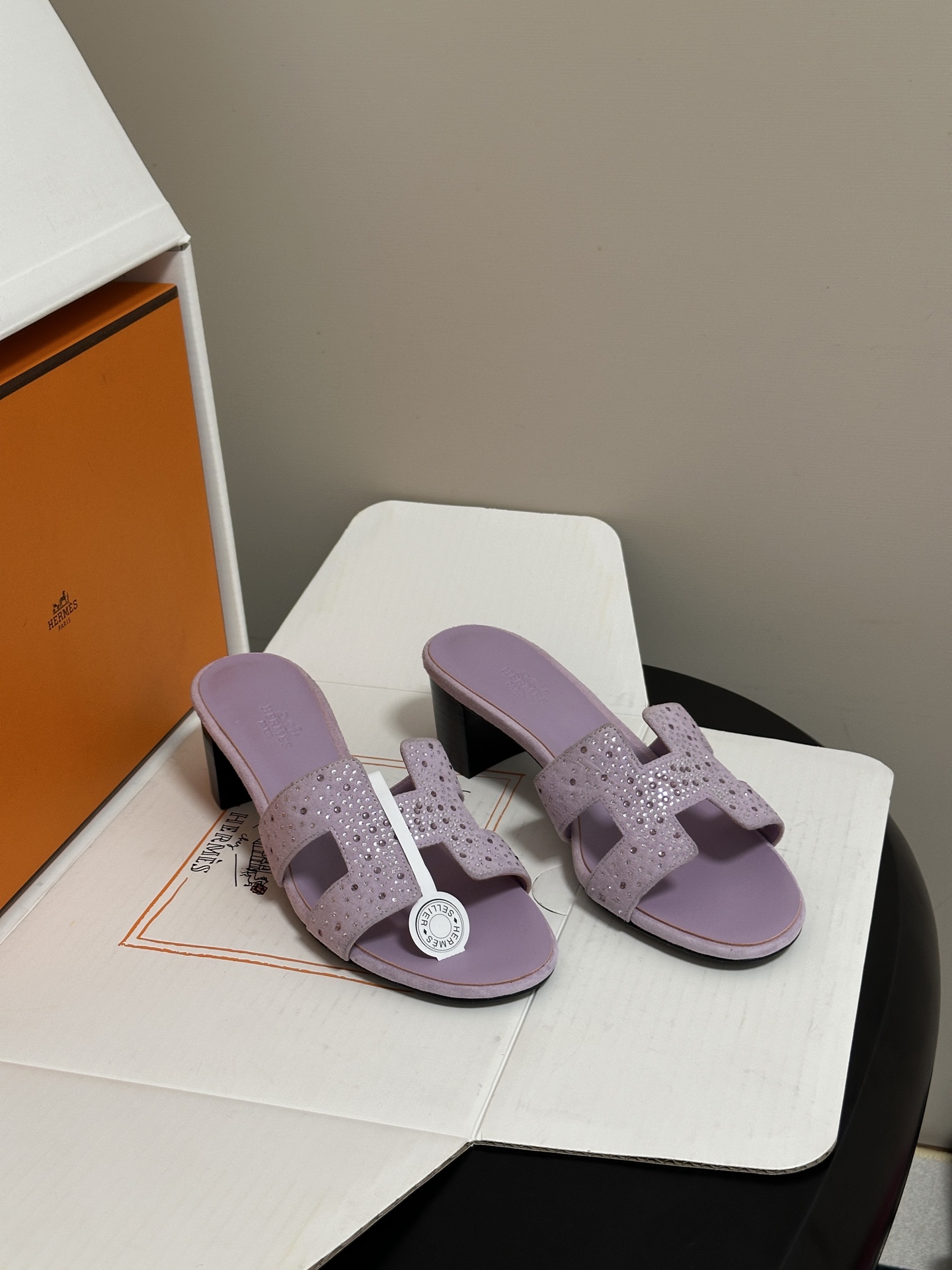 🌾 顶级品质（配高档飞机盒✈️）Hermes 爱马仕🐎 Oran钻面H拖凉鞋系列 H家烫钻H鞋面经典平底