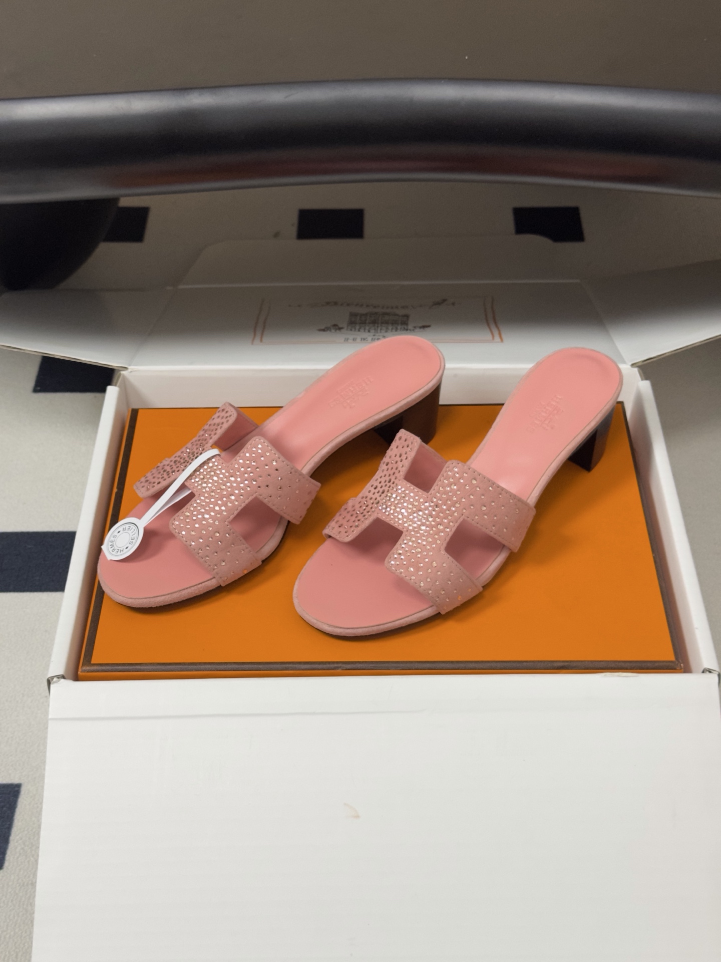 🌾 顶级品质（配高档飞机盒✈️）Hermes 爱马仕🐎 Oran钻面H拖凉鞋系列 H家烫钻H鞋面经典平底