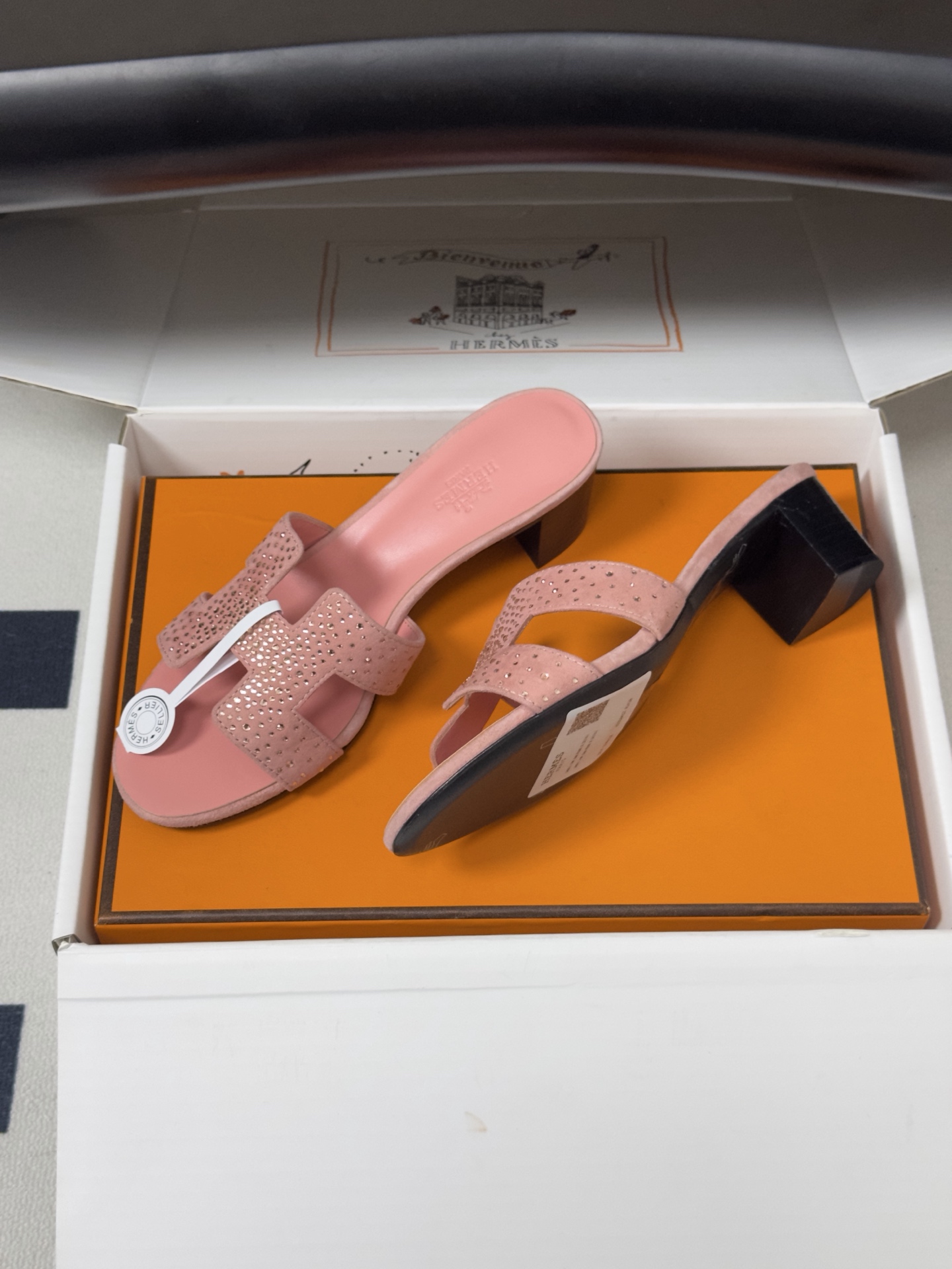 🌾 顶级品质（配高档飞机盒✈️）Hermes 爱马仕🐎 Oran钻面H拖凉鞋系列 H家烫钻H鞋面经典平底