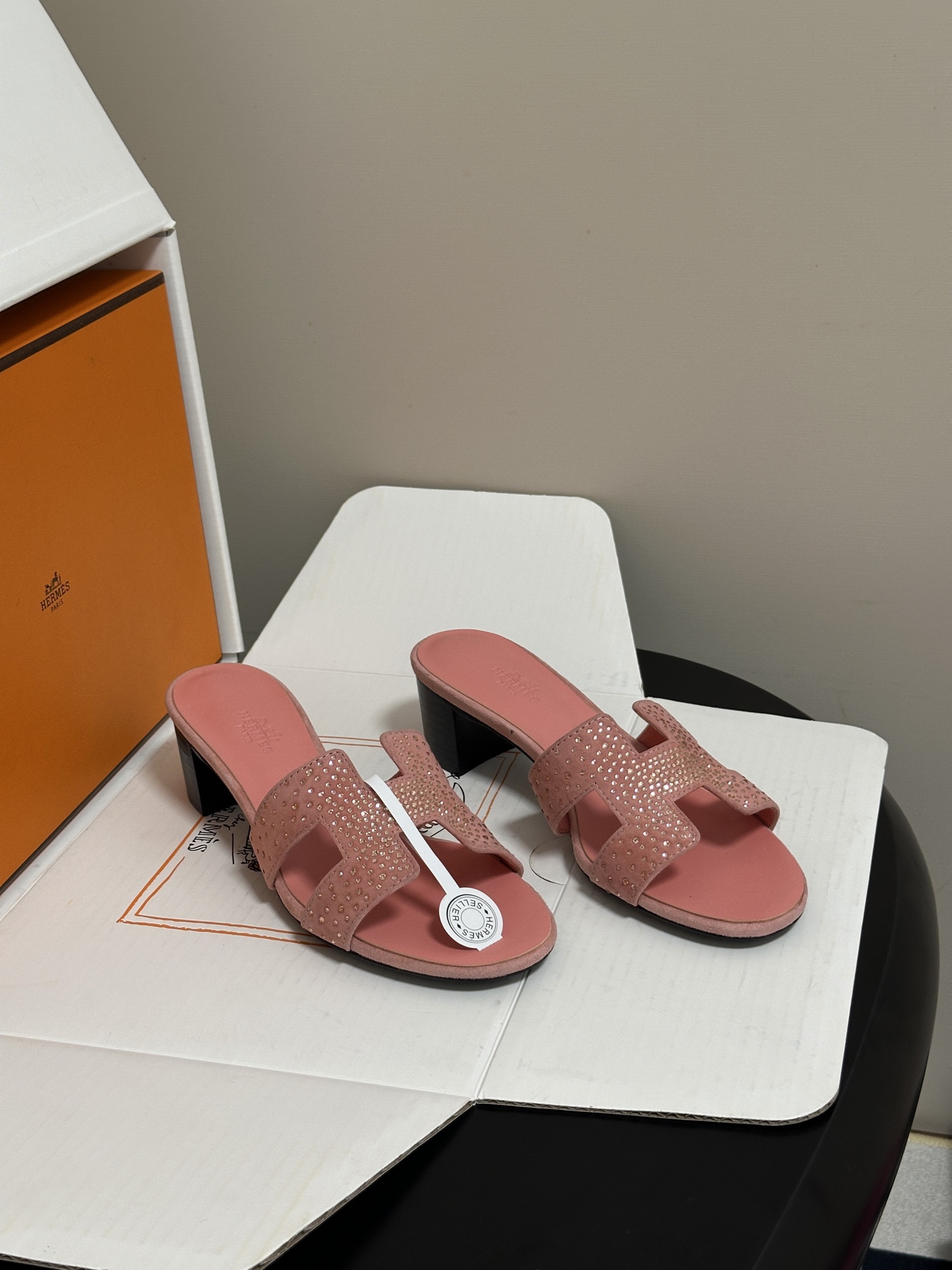 🌾 顶级品质（配高档飞机盒✈️）Hermes 爱马仕🐎 Oran钻面H拖凉鞋系列 H家烫钻H鞋面经典平底