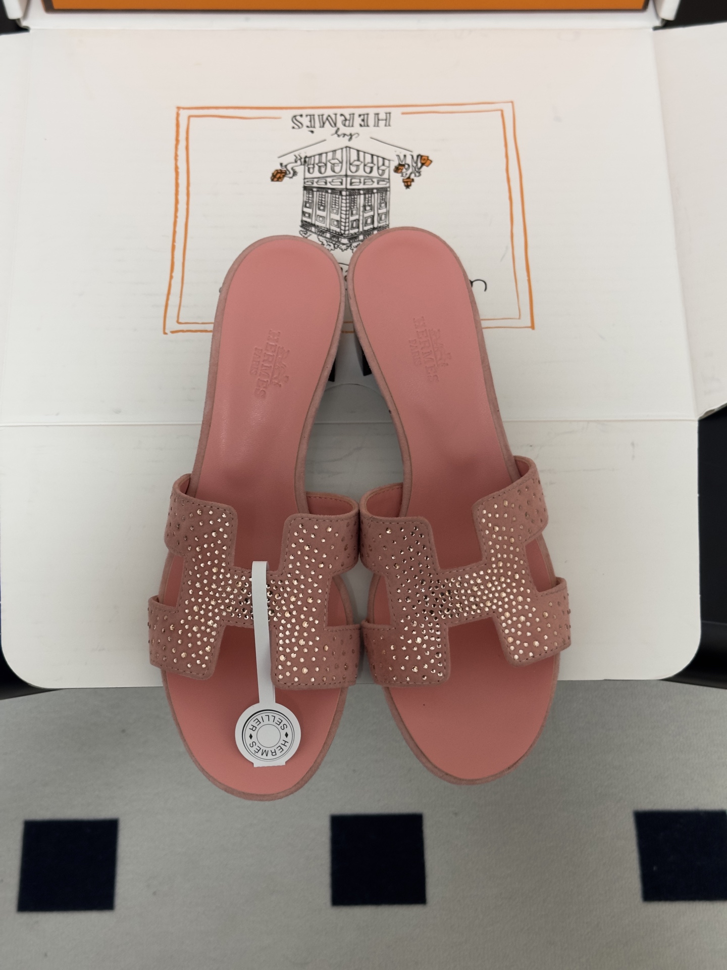 🌾 顶级品质（配高档飞机盒✈️）Hermes 爱马仕🐎 Oran钻面H拖凉鞋系列 H家烫钻H鞋面经典平底