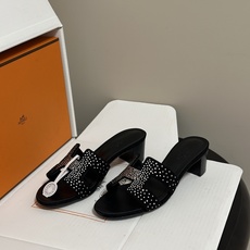 🌾 顶级品质(配高档飞机盒✈️)Hermes 爱马仕🐎 Oran钻面H拖凉鞋系列 H家烫钻H鞋面经典平底 🌾 顶级品质(配高档飞机盒✈️)Hermes 爱马仕🐎 Oran钻面H拖凉鞋系列 H家烫钻H鞋面经典平底