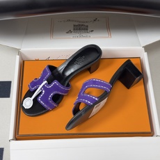 🌾 顶级品质(配高档飞机盒✈️)Hermes 爱马仕🐎 Oran钻面H拖凉鞋系列 H家烫钻H鞋面经典平底 🌾 顶级品质(配高档飞机盒✈️)Hermes 爱马仕🐎 Oran钻面H拖凉鞋系列 H家烫钻H鞋面经典平底