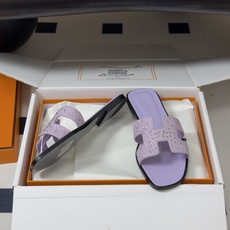 🌾 顶级品质(配高档飞机盒✈️)Hermes 爱马仕🐎 Oran钻面H拖凉鞋系列 H家烫钻H鞋面经典平底 🌾 顶级品质(配高档飞机盒✈️)Hermes 爱马仕🐎 Oran钻面H拖凉鞋系列 H家烫钻H鞋面经典平底