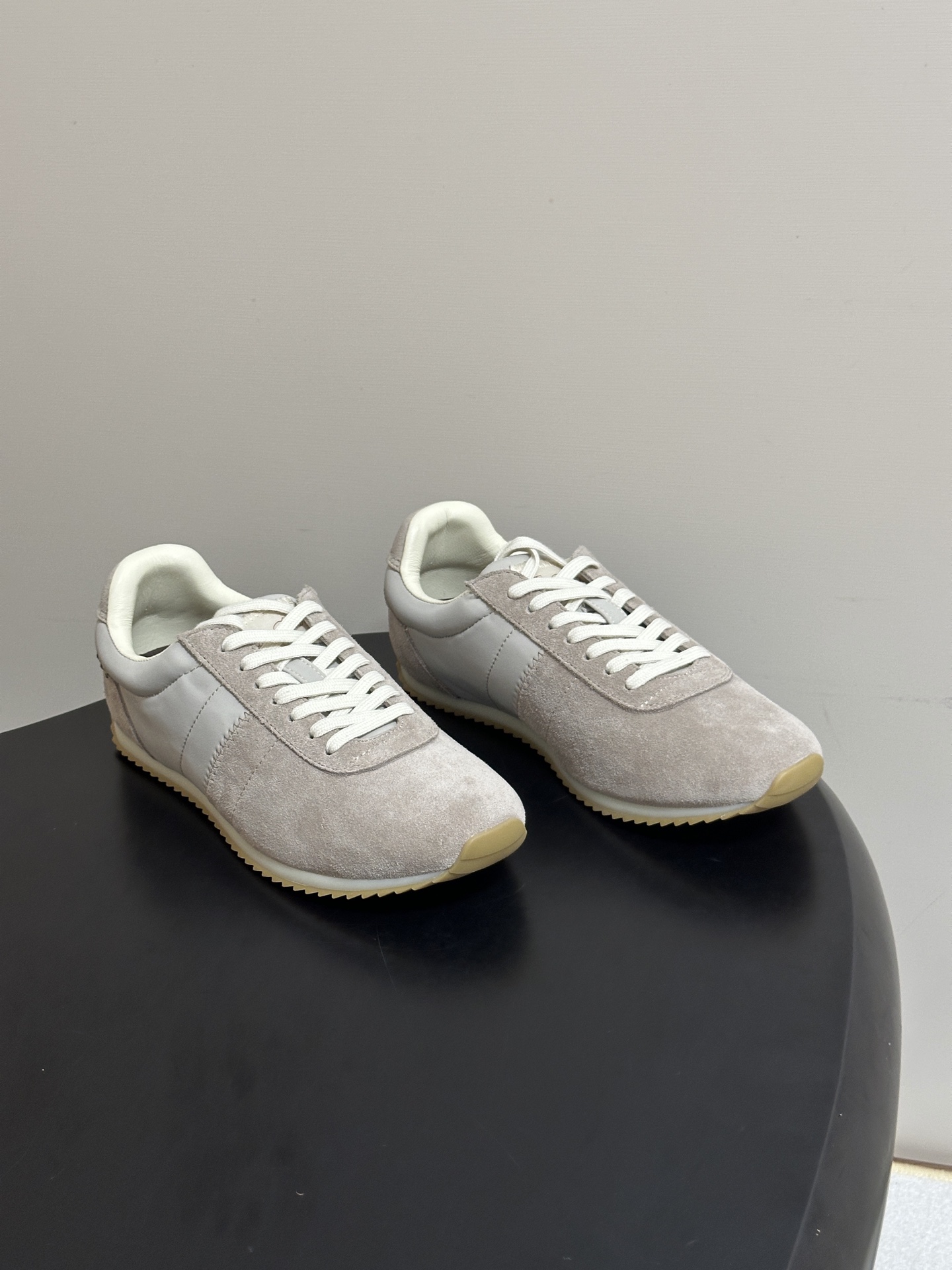 🌾 情侣款2026春夏新款 Loro Piana 诺悠翩雅 LP Fast Walk情侣款运动鞋🆕老钱风