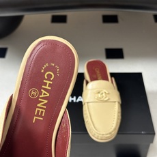 🌾 26ss夏季新款 Chanel 小香褶皱穆勒鞋平底复古包头半拖鞋自带复古贵气轻奢氛围感的乐福包头半拖 🌾 26ss夏季新款 Chanel 小香褶皱穆勒鞋平底复古包头半拖鞋自带复古贵气轻奢氛围感的乐福包头半拖
