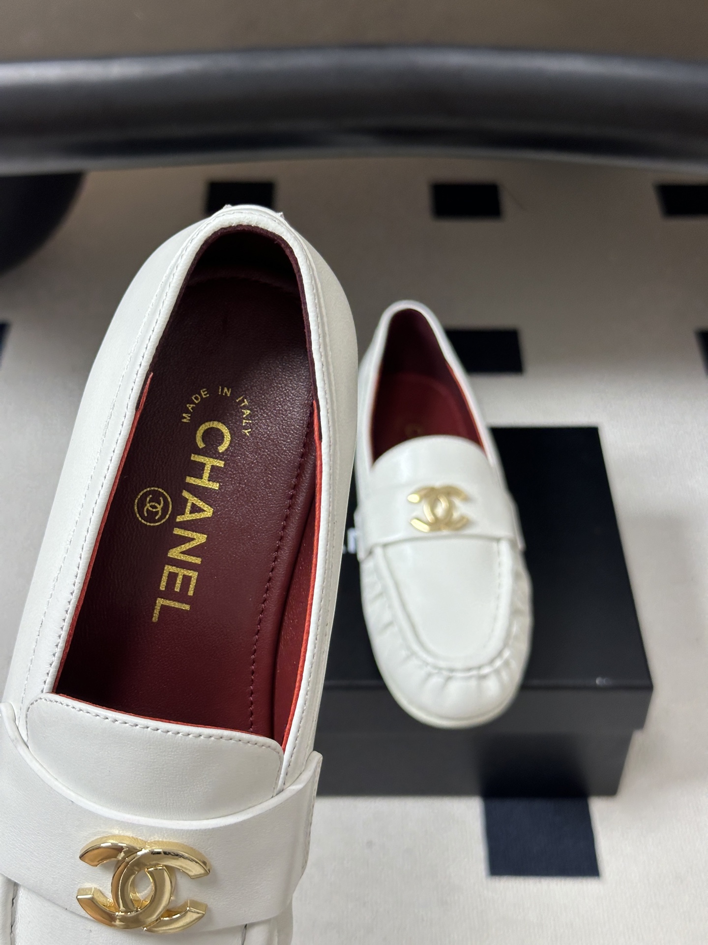 🌾 26ss夏季新款 Chanel 小香褶皱乐福鞋经典双C五金扣平底单鞋自带复古贵气轻奢氛围感的乐福包头