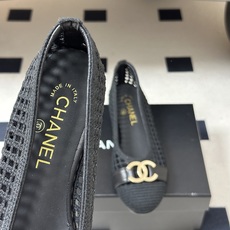 小香Chanel 26C春夏新品 绝美编织芭蕾舞鞋镂空拉菲草双C五金扣平底草编网面单鞋 小香出品尽是精品!编织镂空的设计 小香Chanel 26C春夏新品 绝美编织芭蕾舞鞋镂空拉菲草双C五金扣平底草编网面单鞋 小香出品尽是精品!编织镂空的设计