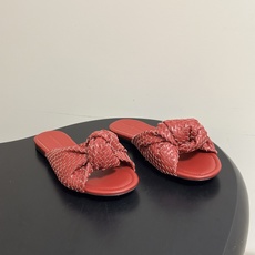 顶级品质 BOTTEGA VENETA 葆蝶家 2026夏季新款 BV Cherry 编织打结穆勒拖鞋系列细高跟/小猫跟 顶级品质 BOTTEGA VENETA 葆蝶家 2026夏季新款 BV Cherry 编织打结穆勒拖鞋系列细高跟/小猫跟