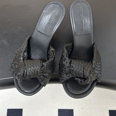 顶级品质 BOTTEGA VENETA 葆蝶家 2026夏季新款 BV Cherry 编织打结穆勒拖鞋系列细高跟/小猫跟 顶级品质 BOTTEGA VENETA 葆蝶家 2026夏季新款 BV Cherry 编织打结穆勒拖鞋系列细高跟/小猫跟