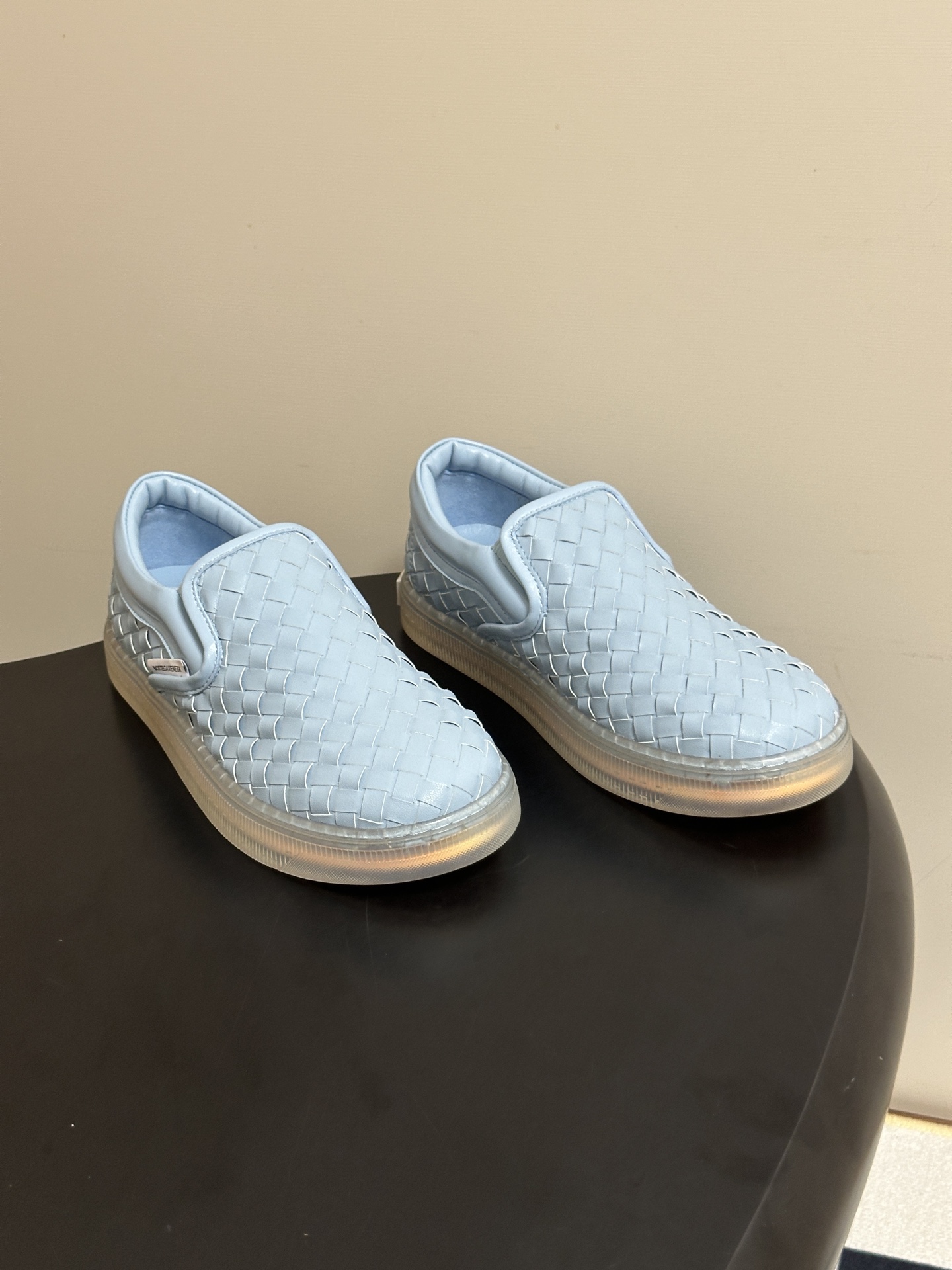 男码➕10顶级品质 BOTTEGA VENETA 葆蝶家 2026夏季新款 BV Serena Sneaker 男女情侣 男码➕10顶级品质 BOTTEGA VENETA 葆蝶家 2026夏季新款 BV Serena Sneaker 男女情侣