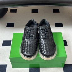 男码➕10顶级品质 BOTTEGA VENETA 葆蝶家 2026夏季新款 BV Serena Sneaker 男女情侣 男码➕10顶级品质 BOTTEGA VENETA 葆蝶家 2026夏季新款 BV Serena Sneaker 男女情侣