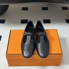 顶级品质 Hermes 爱马仕🐎 H家26s春夏新款Nectar芭蕾舞鞋搭扣镂空玛丽珍鞋 复古雕花冲孔平底单鞋 镂孔牛皮 顶级品质 Hermes 爱马仕🐎 H家26s春夏新款Nectar芭蕾舞鞋搭扣镂空玛丽珍鞋 复古雕花冲孔平底单鞋 镂孔牛皮