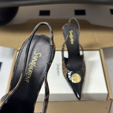 顶级品质(配高档飞机盒✈️) Saint Laurent 圣罗兰fw26 new arrival~ YSL 26s春夏新 顶级品质(配高档飞机盒✈️) Saint Laurent 圣罗兰fw26 new arrival~ YSL 26s春夏新