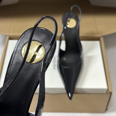 顶级品质(配高档飞机盒✈️) Saint Laurent 圣罗兰fw26 new arrival~ YSL 26s春夏新 顶级品质(配高档飞机盒✈️) Saint Laurent 圣罗兰fw26 new arrival~ YSL 26s春夏新