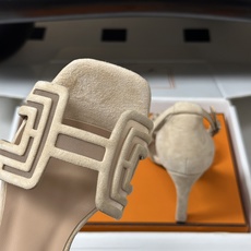 顶级品质(配豪华包装礼品盒) Hermes 爱马仕🐎 2026🆕最新版面Joy麂皮网纱凉鞋系列 H家细跟凉鞋麂皮透气网面 顶级品质(配豪华包装礼品盒) Hermes 爱马仕🐎 2026🆕最新版面Joy麂皮网纱凉鞋系列 H家细跟凉鞋麂皮透气网面