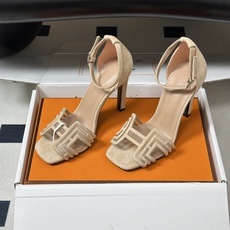 顶级品质(配豪华包装礼品盒) Hermes 爱马仕🐎 2026🆕最新版面Joy麂皮网纱凉鞋系列 H家细跟凉鞋麂皮透气网面 顶级品质(配豪华包装礼品盒) Hermes 爱马仕🐎 2026🆕最新版面Joy麂皮网纱凉鞋系列 H家细跟凉鞋麂皮透气网面