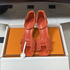 顶级品质(配豪华包装礼品盒) Hermes 爱马仕🐎 2026🆕最新版面Joy麂皮网纱凉鞋系列 H家细跟凉鞋麂皮透气网面 顶级品质(配豪华包装礼品盒) Hermes 爱马仕🐎 2026🆕最新版面Joy麂皮网纱凉鞋系列 H家细跟凉鞋麂皮透气网面