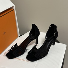 顶级品质(配豪华包装礼品盒) Hermes 爱马仕🐎 2026🆕最新版面Joy麂皮网纱凉鞋系列 H家细跟凉鞋麂皮透气网面 顶级品质(配豪华包装礼品盒) Hermes 爱马仕🐎 2026🆕最新版面Joy麂皮网纱凉鞋系列 H家细跟凉鞋麂皮透气网面
