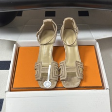 顶级品质(配豪华包装礼品盒) Hermes 爱马仕🐎 2026🆕最新版面Joy麂皮网纱凉鞋系列 H家细跟凉鞋麂皮透气网面 顶级品质(配豪华包装礼品盒) Hermes 爱马仕🐎 2026🆕最新版面Joy麂皮网纱凉鞋系列 H家细跟凉鞋麂皮透气网面