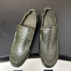 THE ROW 26Fw春夏新款 TR复古鳗鱼纹乐福鞋褶皱老钱风小皮鞋单鞋一脚蹬后松紧乐福鞋 这双乐福鞋简直是极简美学的 THE ROW 26Fw春夏新款 TR复古鳗鱼纹乐福鞋褶皱老钱风小皮鞋单鞋一脚蹬后松紧乐福鞋 这双乐福鞋简直是极简美学的