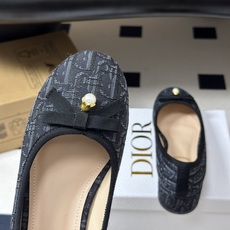 26ss春夏新款Dior 迪奥 J'Adior芭蕾鞋经典字母织带玛丽珍鞋蝴蝶结芭蕾舞鞋浅口粗跟单鞋 这款J'Adior芭 26ss春夏新款Dior 迪奥 J'Adior芭蕾鞋经典字母织带玛丽珍鞋蝴蝶结芭蕾舞鞋浅口粗跟单鞋 这款J'Adior芭