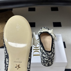 26ss春夏新款Dior 迪奥 J'Adior芭蕾鞋经典字母织带玛丽珍鞋蝴蝶结芭蕾舞鞋浅口粗跟单鞋 这款J'Adior芭 26ss春夏新款Dior 迪奥 J'Adior芭蕾鞋经典字母织带玛丽珍鞋蝴蝶结芭蕾舞鞋浅口粗跟单鞋 这款J'Adior芭