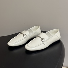2026 秋冬新款Gucci 古驰 经典马衔扣乐福鞋复古麂皮绒面平底单鞋老钱风可踩跟乐福鞋 Generation Guc 2026 秋冬新款Gucci 古驰 经典马衔扣乐福鞋复古麂皮绒面平底单鞋老钱风可踩跟乐福鞋 Generation Guc