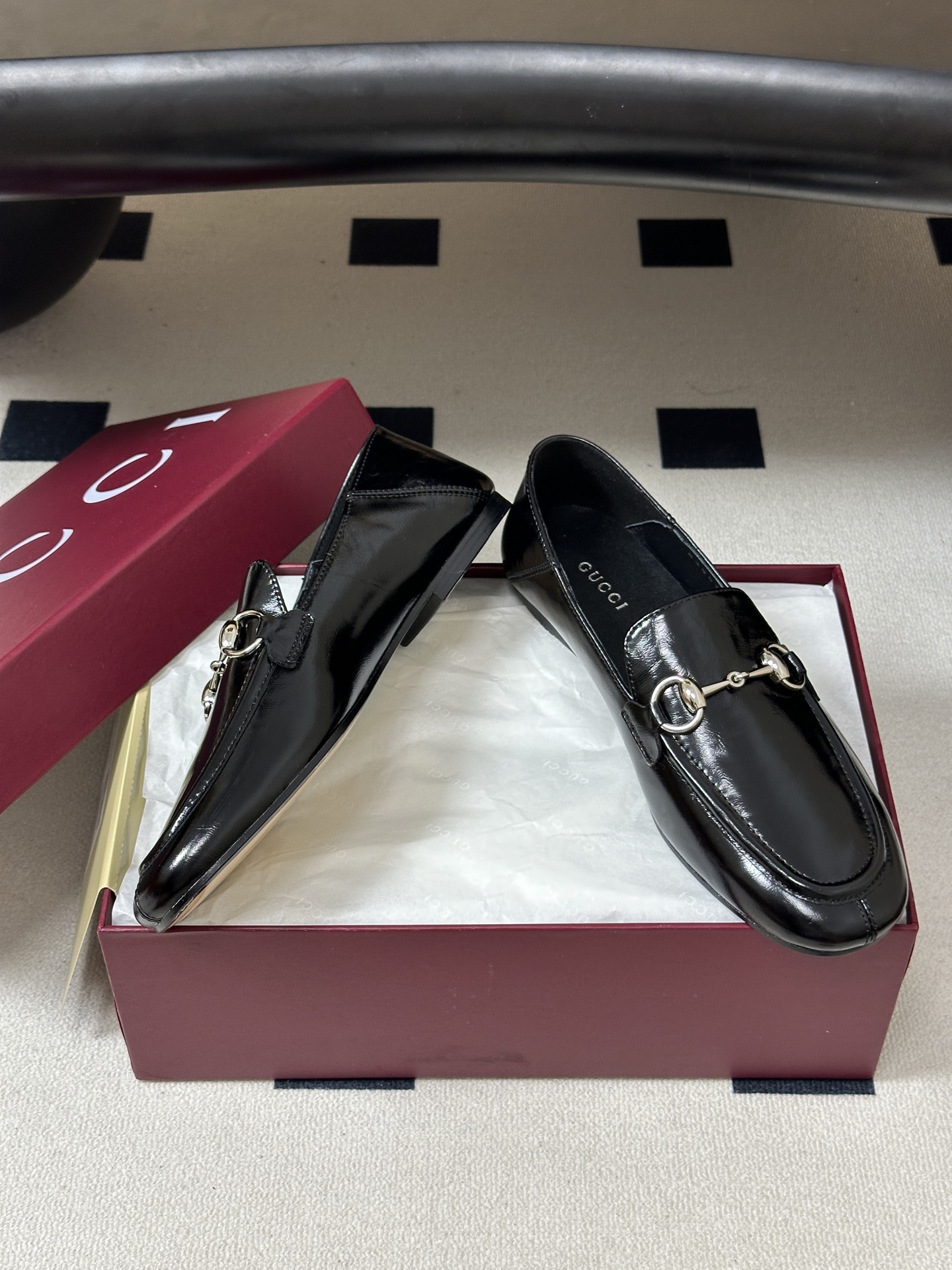 2026 秋冬新款Gucci 古驰 经典马衔扣乐福鞋复古麂皮绒面平底单鞋老钱风可踩跟乐福鞋 Generation Guc 2026 秋冬新款Gucci 古驰 经典马衔扣乐福鞋复古麂皮绒面平底单鞋老钱风可踩跟乐福鞋 Generation Guc