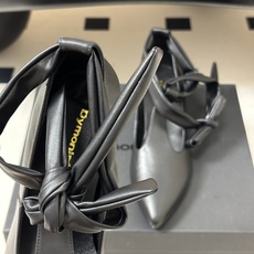 DYMONLATRY26ss 春夏新款尖头绑带玛丽珍鞋小粗跟绕带单鞋 自带温柔名媛氛围感的尖头短靴,利落修长尖头修饰脚型 DYMONLATRY26ss 春夏新款尖头绑带玛丽珍鞋小粗跟绕带单鞋 自带温柔名媛氛围感的尖头短靴,利落修长尖头修饰脚型