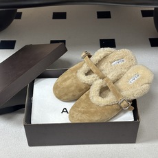 ⚠️皮带盒➕20下单备注(默认普通盒) 26Fw秋冬新款 ALAIA阿莱亚 羊羔毛法式穆勒鞋麂皮绒面搭扣玛丽珍鞋老钱风包 ⚠️皮带盒➕20下单备注(默认普通盒) 26Fw秋冬新款 ALAIA阿莱亚 羊羔毛法式穆勒鞋麂皮绒面搭扣玛丽珍鞋老钱风包