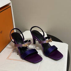 顶级品质(配高档飞机盒✈️) Hermes 爱马仕🐎Glamour凉鞋系列经典Kelly扣高跟凉鞋 上脚真的超级显瘦超级 顶级品质(配高档飞机盒✈️) Hermes 爱马仕🐎Glamour凉鞋系列经典Kelly扣高跟凉鞋 上脚真的超级显瘦超级