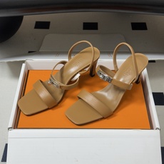顶级品质(配高档飞机盒✈️) Hermes 爱马仕🐎Glamour凉鞋系列经典Kelly扣高跟凉鞋 上脚真的超级显瘦超级 顶级品质(配高档飞机盒✈️) Hermes 爱马仕🐎Glamour凉鞋系列经典Kelly扣高跟凉鞋 上脚真的超级显瘦超级